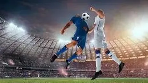 足球魅力滋养暑期课堂，拼搏精神播撒童心中